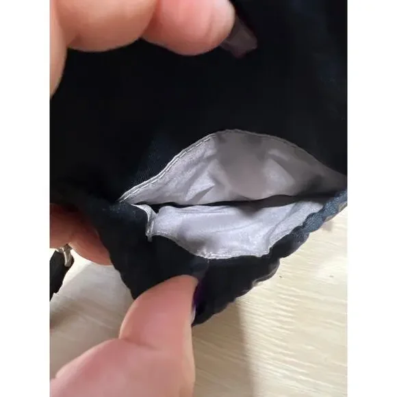 Baggallini Bryant Pouch RFID Anti-Theft Black Crossbody/Waist/Shoulder Bag - Picture 13 of 13